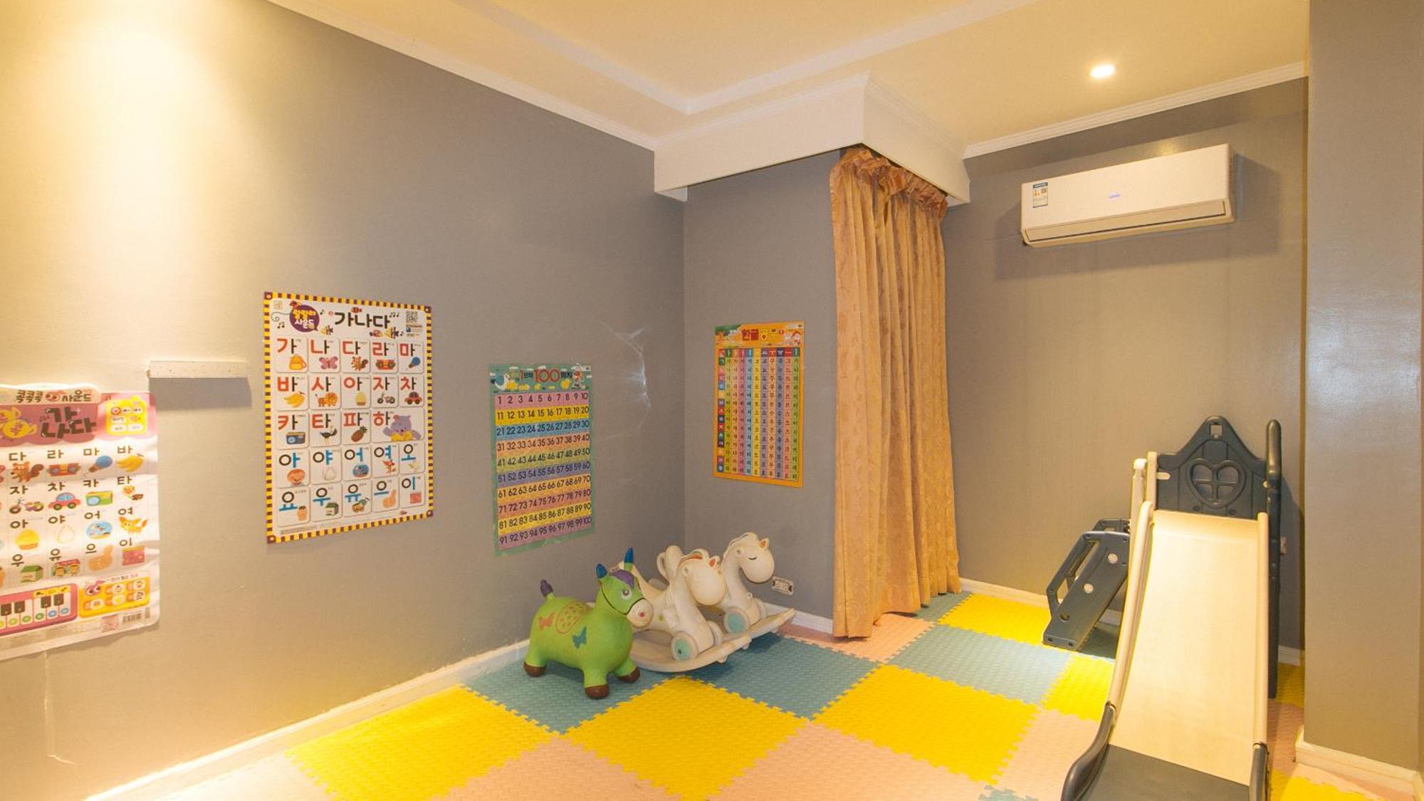 Reddoorz Premium At Jjimjbang Hotel Spa Manila Bagian luar foto
