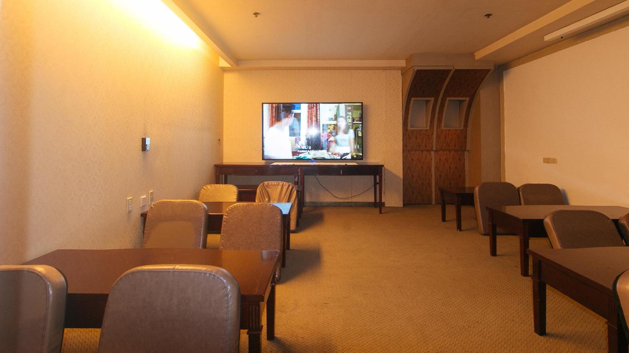 Reddoorz Premium At Jjimjbang Hotel Spa Manila Bagian luar foto