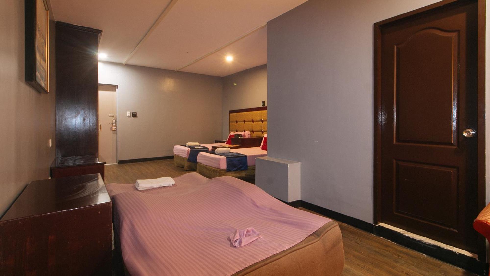 Reddoorz Premium At Jjimjbang Hotel Spa Manila Ruang foto