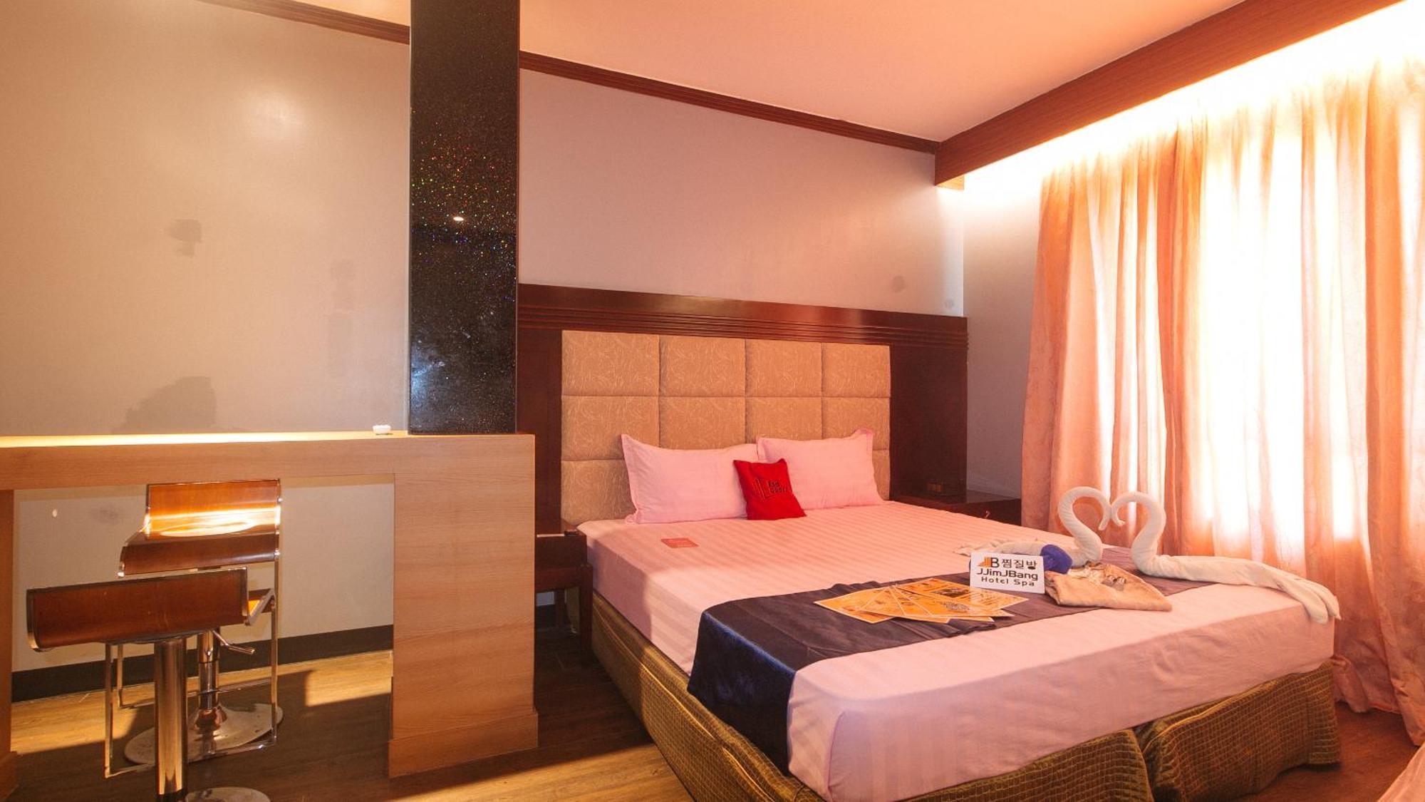 Reddoorz Premium At Jjimjbang Hotel Spa Manila Ruang foto