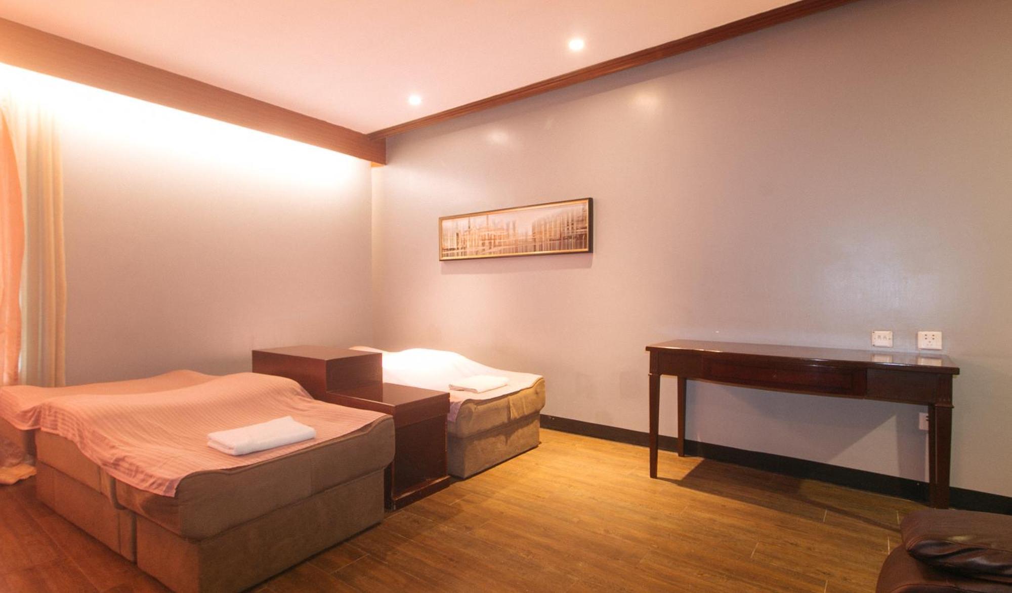 Reddoorz Premium At Jjimjbang Hotel Spa Manila Ruang foto
