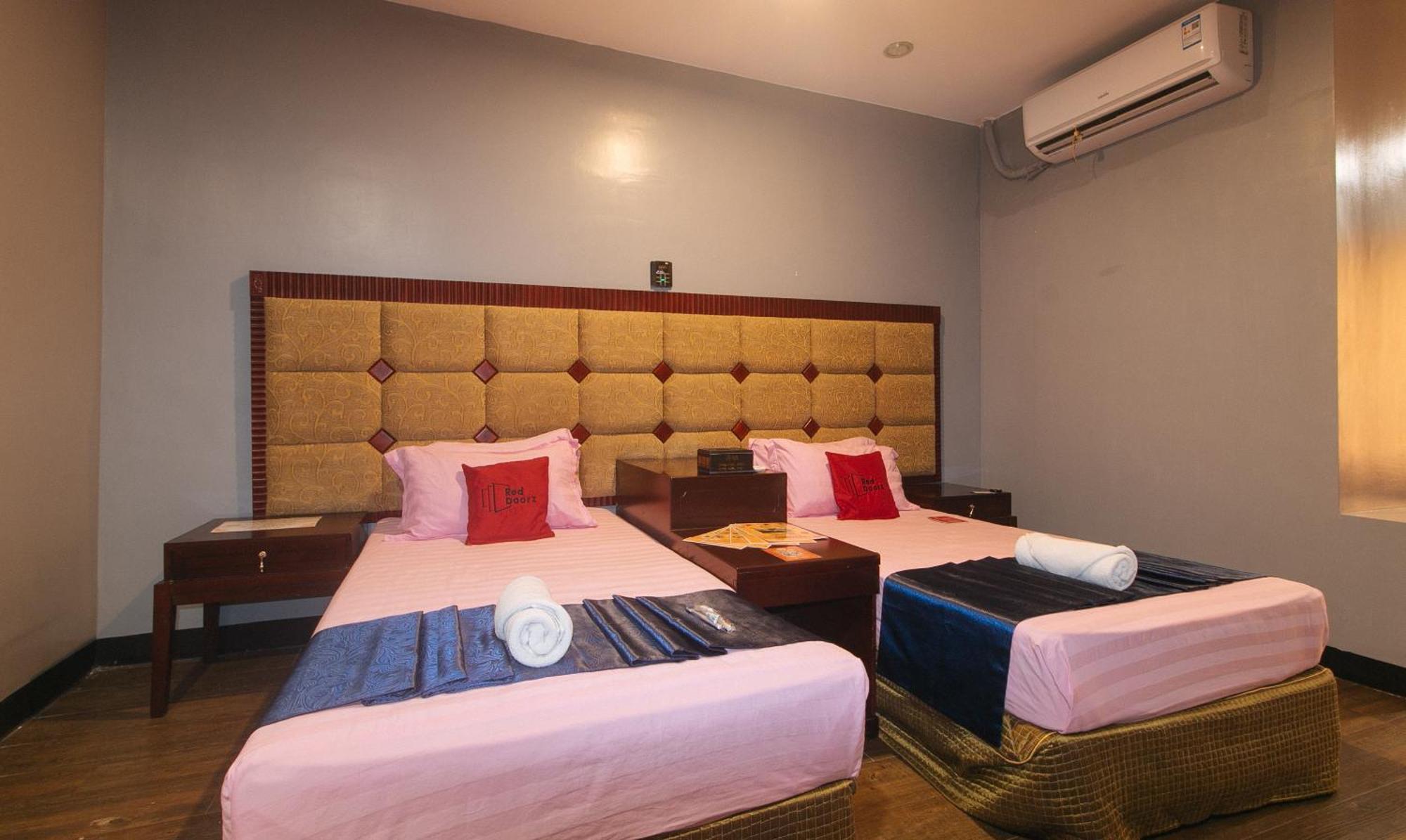 Reddoorz Premium At Jjimjbang Hotel Spa Manila Ruang foto